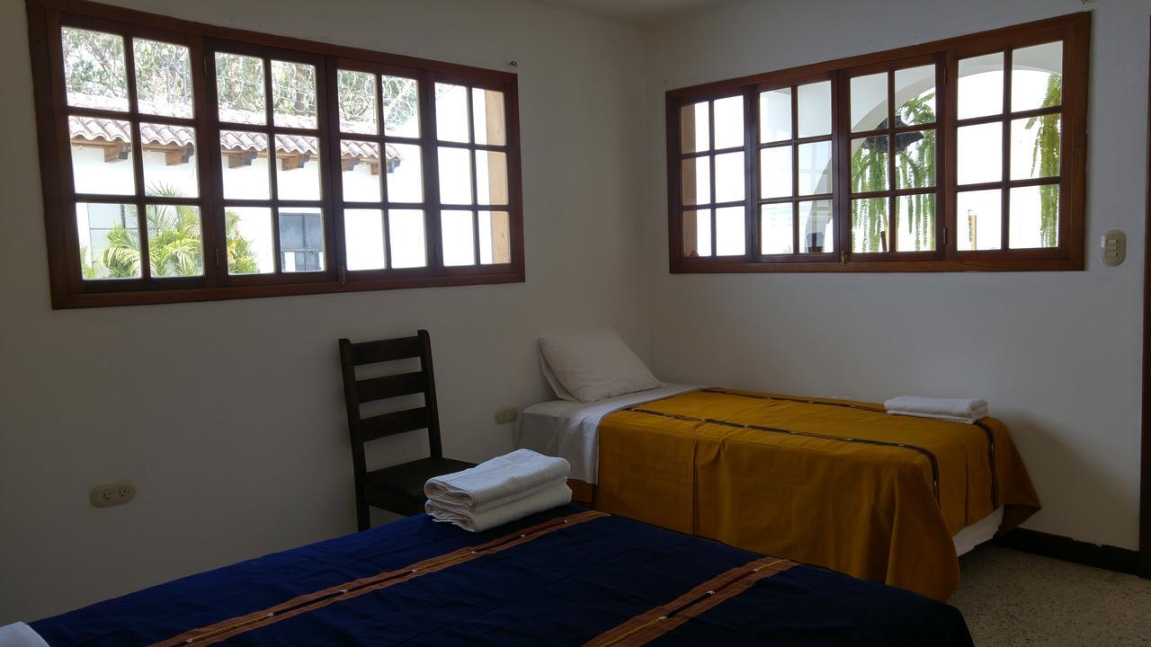 Ixkanul Antigua Hotel מראה חיצוני תמונה