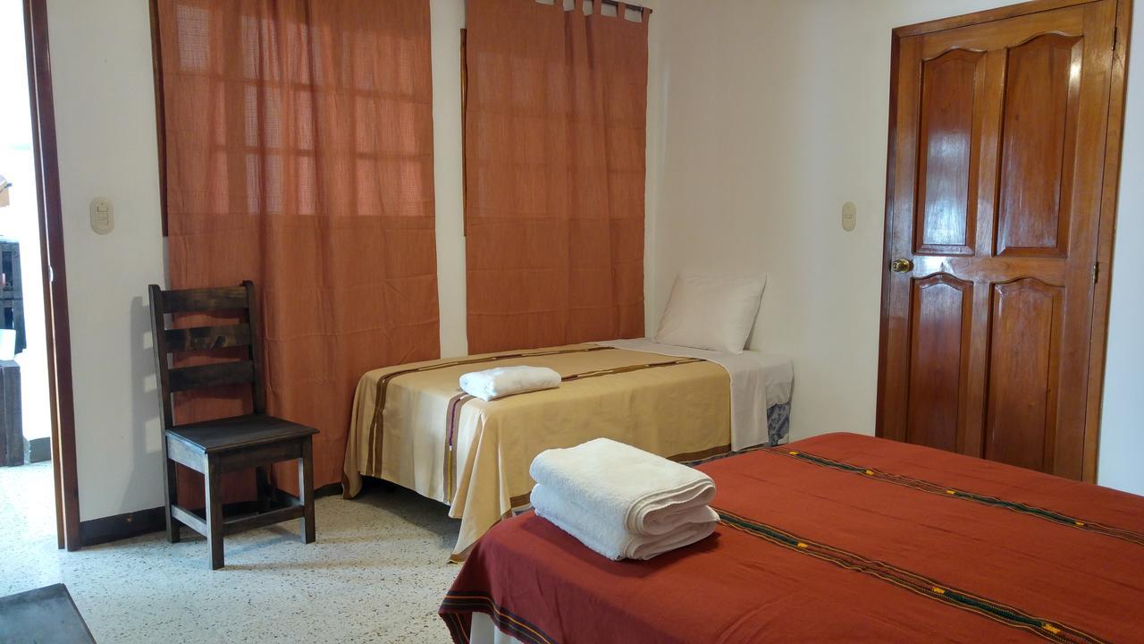 Ixkanul Antigua Hotel מראה חיצוני תמונה